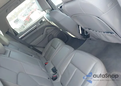 2014 Porsche Cayenne Diesel/Diesel Platinum Edition z USA, uszkodzony, nr VIN WP1AF2A25ELA32915